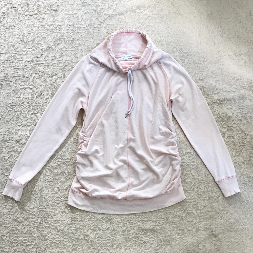 Liz Lange Maternity Pullover